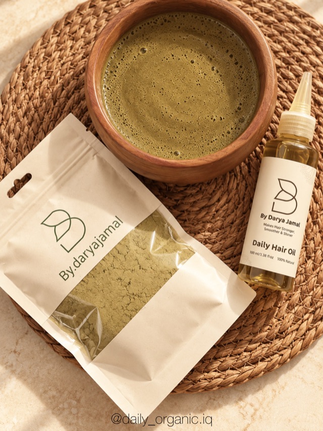 Natural henna in a bowl with daily pouches
